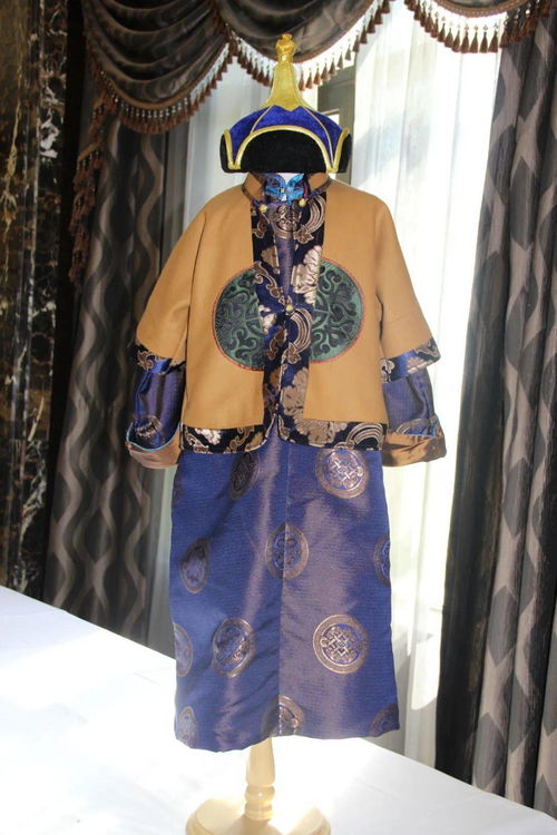 我市首屆蒙古族服裝服飾培訓(xùn)班開班, 傳統(tǒng)文化激發(fā)出新活力